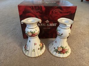 old country roses Royal Albert Fluted collection candlesticks set Of 2 new NWT