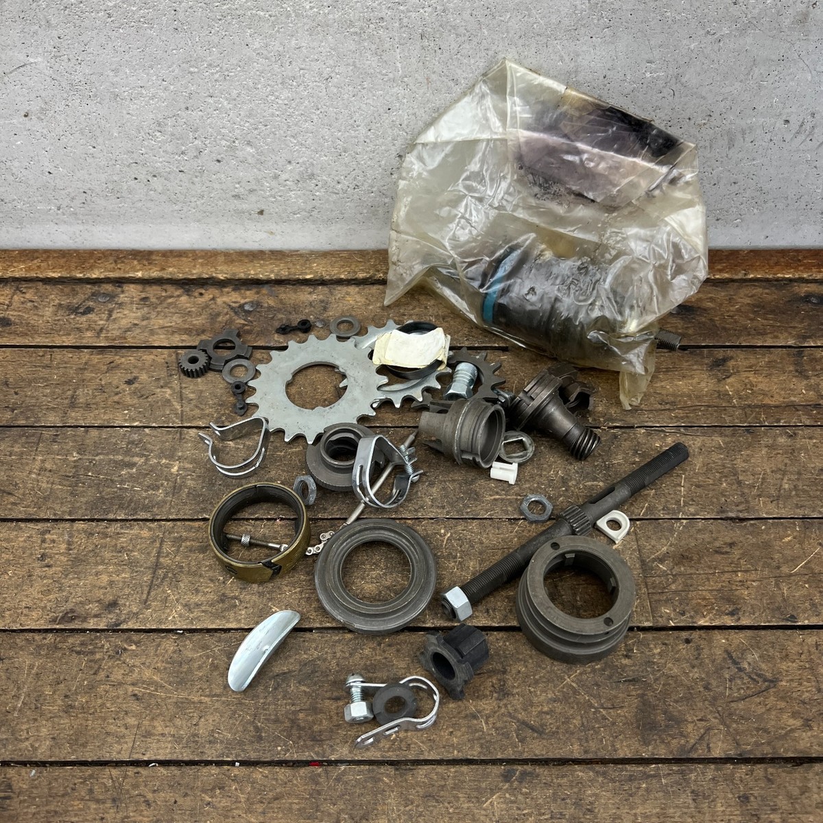 Lot de pièces de réparation moyeu Sturmey Archer vintage NOS