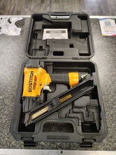 Bostitch MCN150 35 Degree Strapshot Metal Connector Nailer