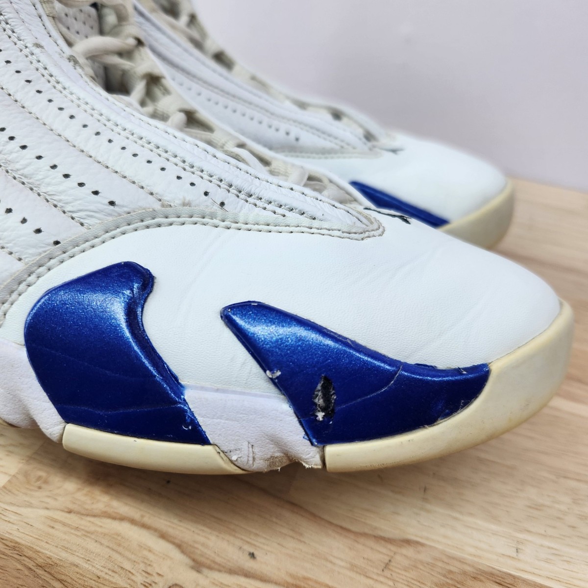 Nike Air Jordan Retro 14 Mens Size 12 Basketball Shoes  display picture 1
