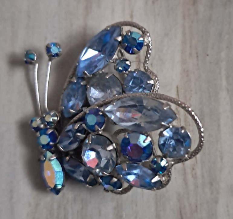 Vintage Signed Regency Blue Silver Tone Rhinestone Butterfly Brooch Pin