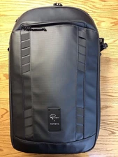 Nomatic McKinnon 35L Black Camera Backpack  In New  Condition  Open box