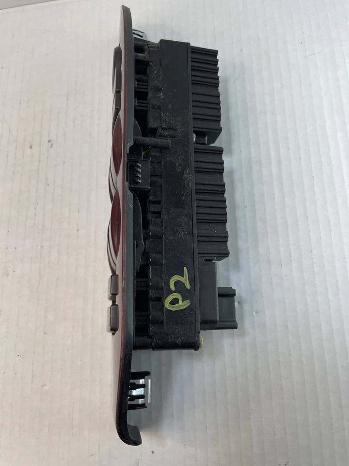 2007-2014 Cadillac Escalade GMC Master Power Window Switch Driver Side 15118557 - Image 4 of 4