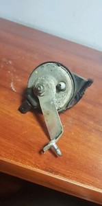 BMW 3 E90 320i Seitenhorn rechts 024148 2.0 Benzin 125kw 2008 10604204