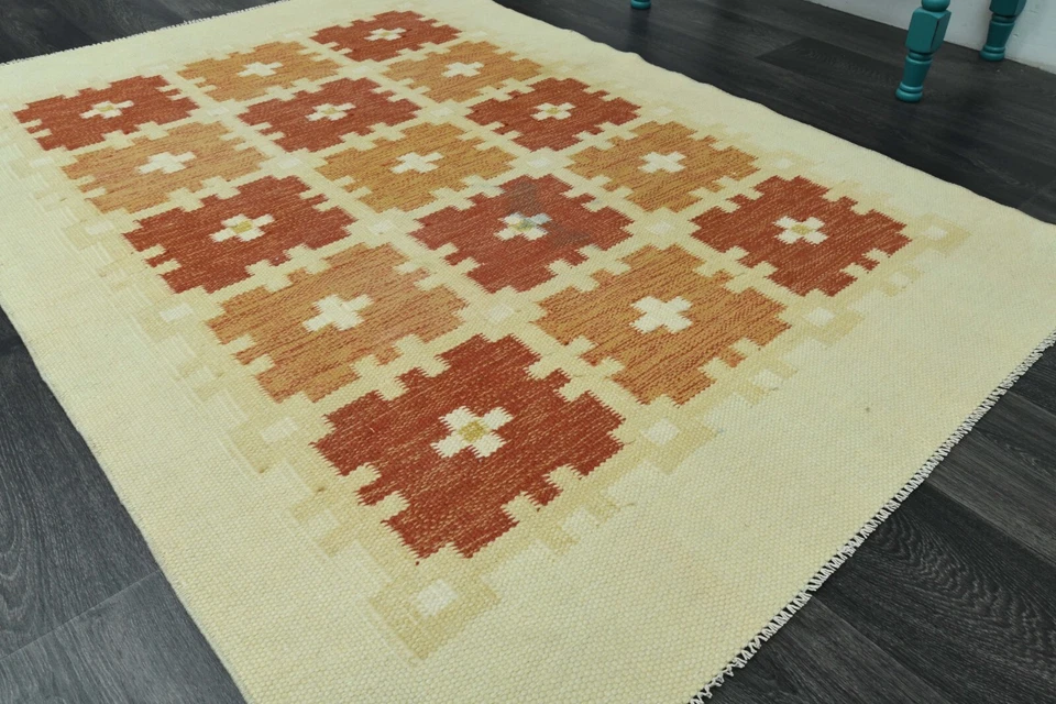 4x5.9 Ft, Neutral Beige Orange Rug, Turkish Rug, Vintage Rug, Oushak Rug - Image 4 of 4