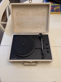 Crosley Bluetooth Giradischi in vinile con custodia in pelle
