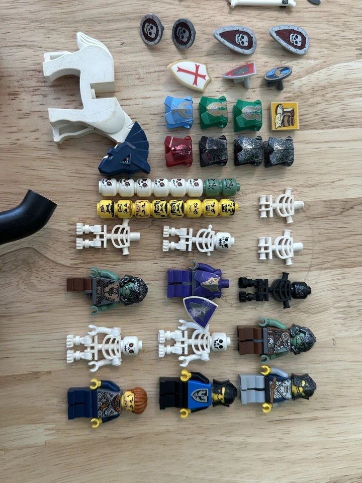 🔥🔥🔥Massive Lego Lot Castle Harry Potter City Dragons Horses Armor Accessories - Image 4 of 4