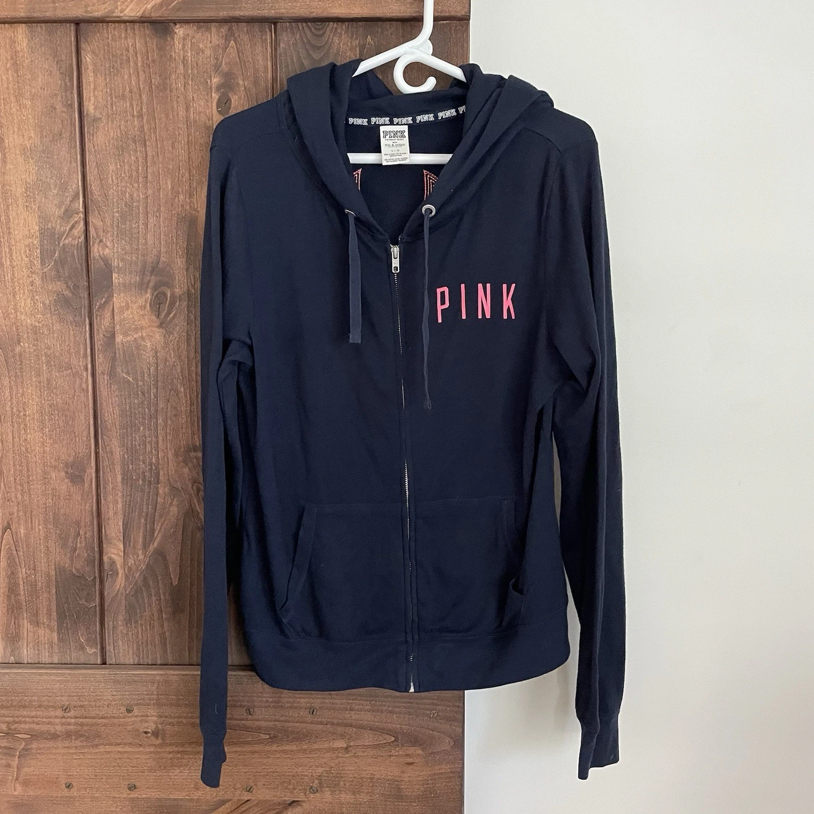 UNDERCOVER Felpa VS rosa Yankees donna grande nera paillettes fluo logo bling y2k vintage