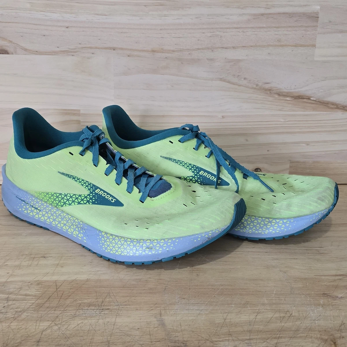 Brooks Hyperion Tempo Green Kayaking for sale | eBay display picture 1