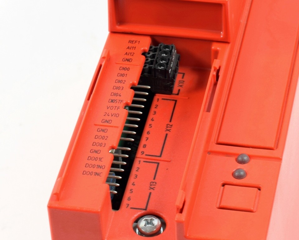 SEW EURODRIVE UMRICHTER Movitrac B,MC07B0022 5A3 4 00/FSC11B EUR 949,95 SEW EURODRIVE UMRICHTER Movitrac B,MC07B0022 5A3 4 00/FSC11B EUR 949,95