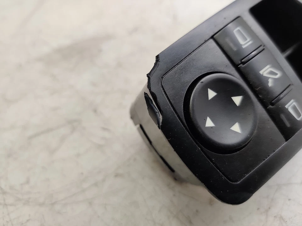 INTERRUPTOR VENTANA PRINCIPAL MERCEDES-BENZ GL320 Foto 2 de 3