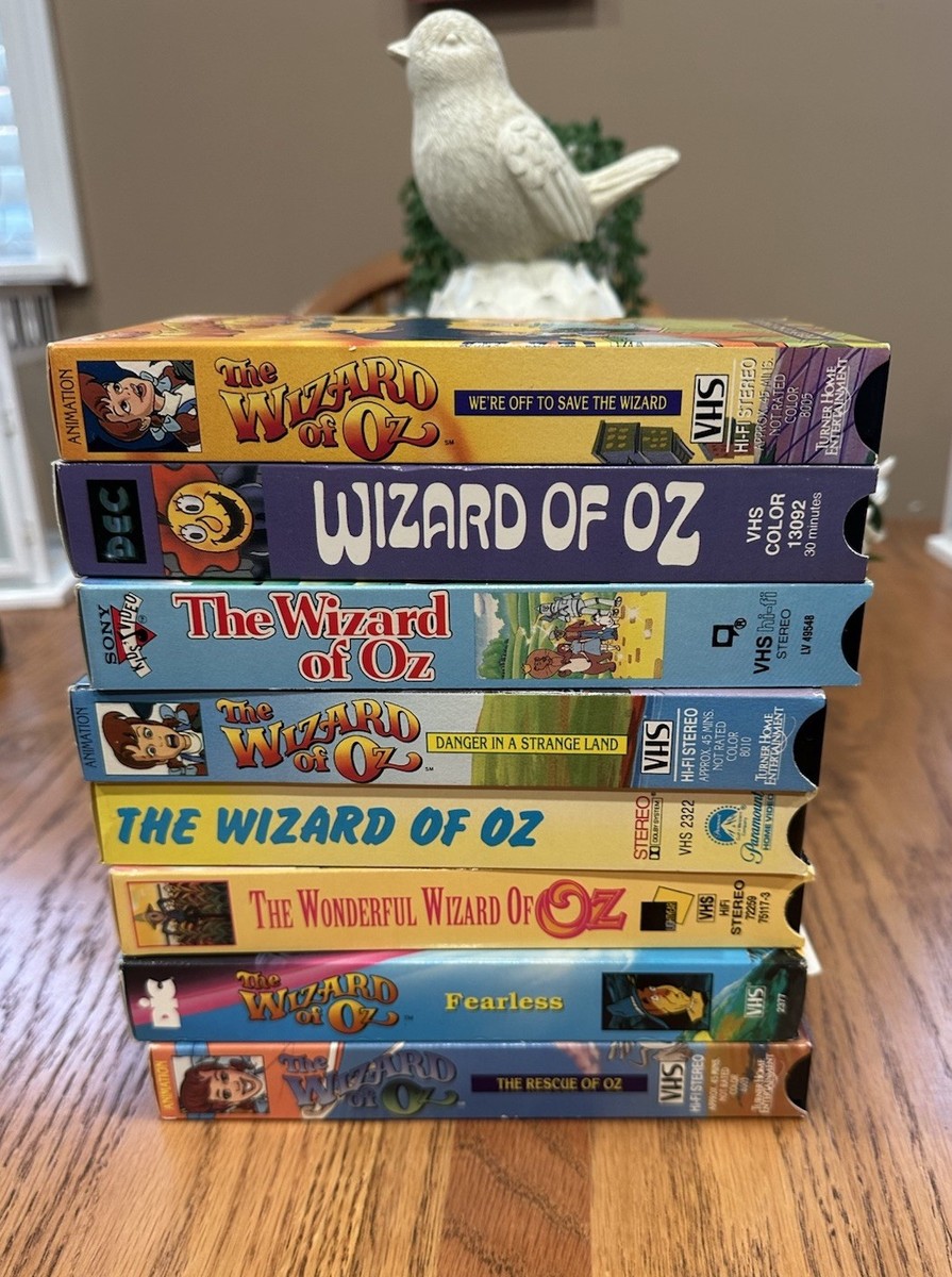 Lot of 8 THE WIZARD OF OZ Danger in a Strange Land , Fearless Kids