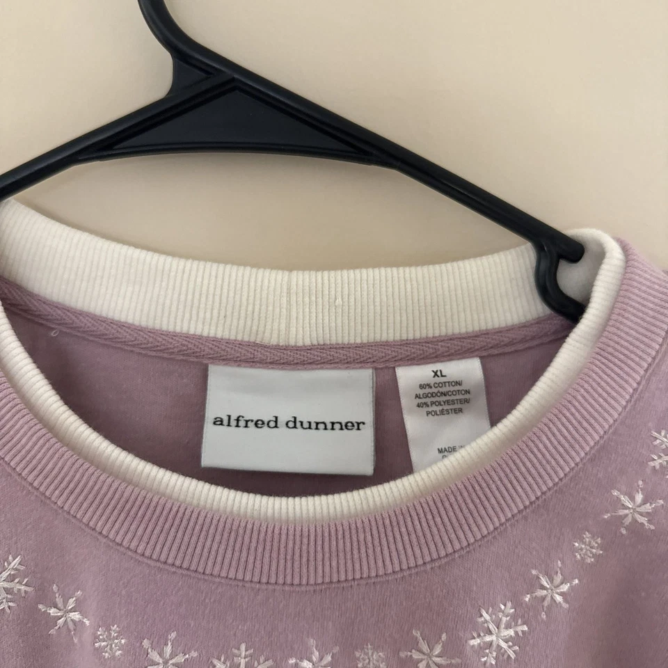 Moletom Alfred Dunner roxo Natal gola redonda GG - Urso polar bordado - Imagem 3 de 4