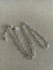 Origami Owl "Retired" 16”-18” Silver Heart Icon Chain  "New"
