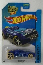 2015 Hot Wheels Treasure Hunts RocketFire Damaged Card