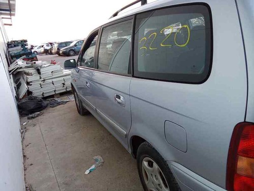 cintura di sicurezza posteriore sinistra 256005 HYUNDAI TRAJET FO 2.0 GLS 2000 - Foto 4 di 15