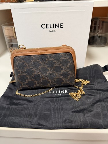 CELINE Triomphe Zip Chain Clutch EUC w/ Original Box & Dustbag