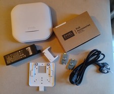 Zyxel NWA220AX Dual-Radio Tri-Band WiFi 6E Access Point with poe+ 2.5 Gbe
