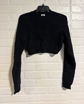 Nike Women's Black Knit Cropped Pullover Sweater Crew Neck Long Sleeve M