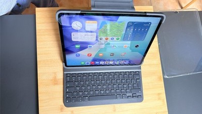 Apple iPad Pro 3. Gen 256GB, Wi-Fi 12,9 Zoll in Space Grau 91% Acku Kapazität