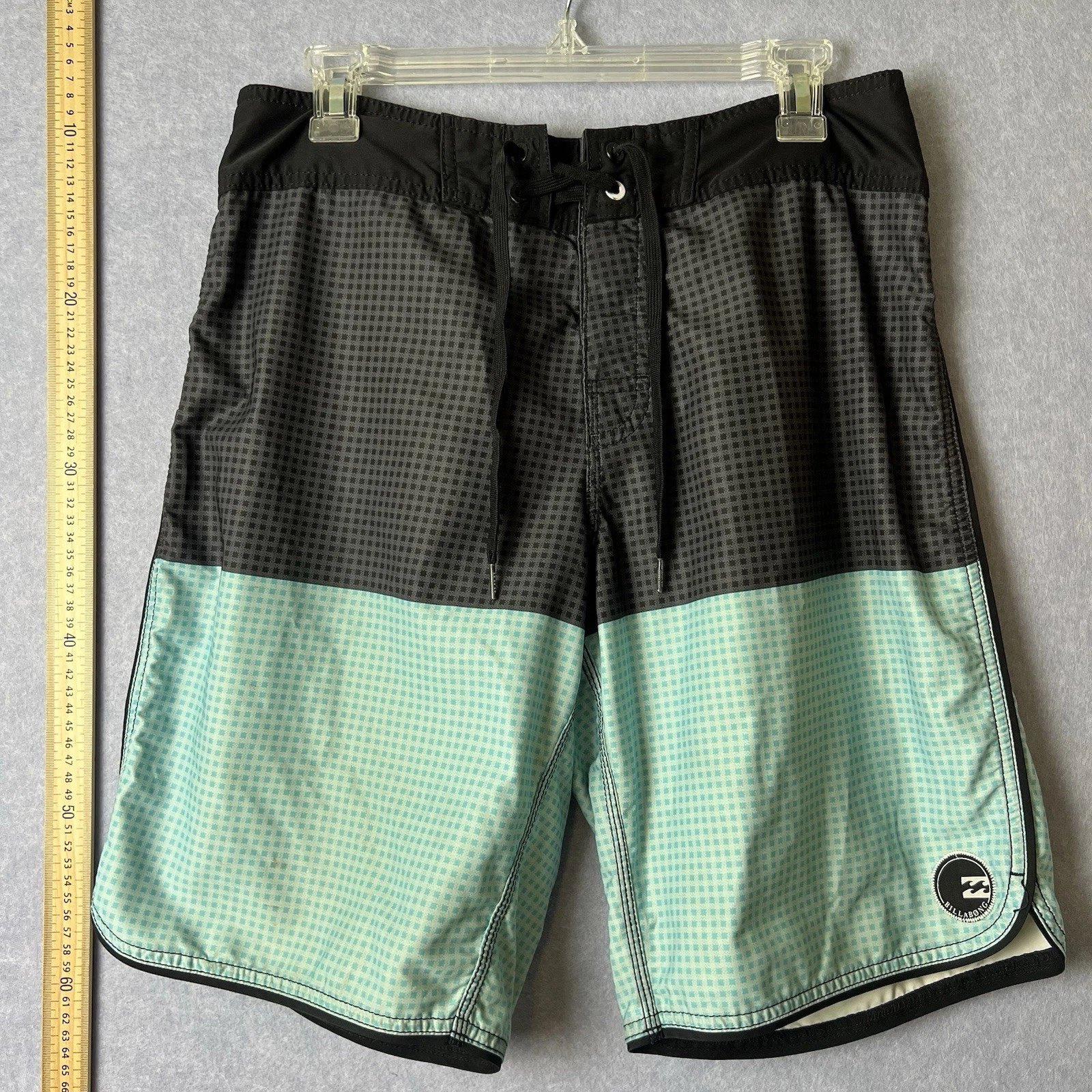 Billabong Mens 32 Shorts Black Green Quick Dry BoardShorts Surfer Beach Summer