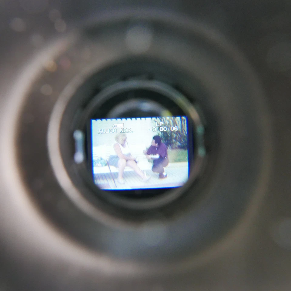 JVC GR-HF900 VHS-C COLOUR VIEWFINDER Stereo Sound Camcorder VHS VHSC MINT BOXED! - Image 3 of 4