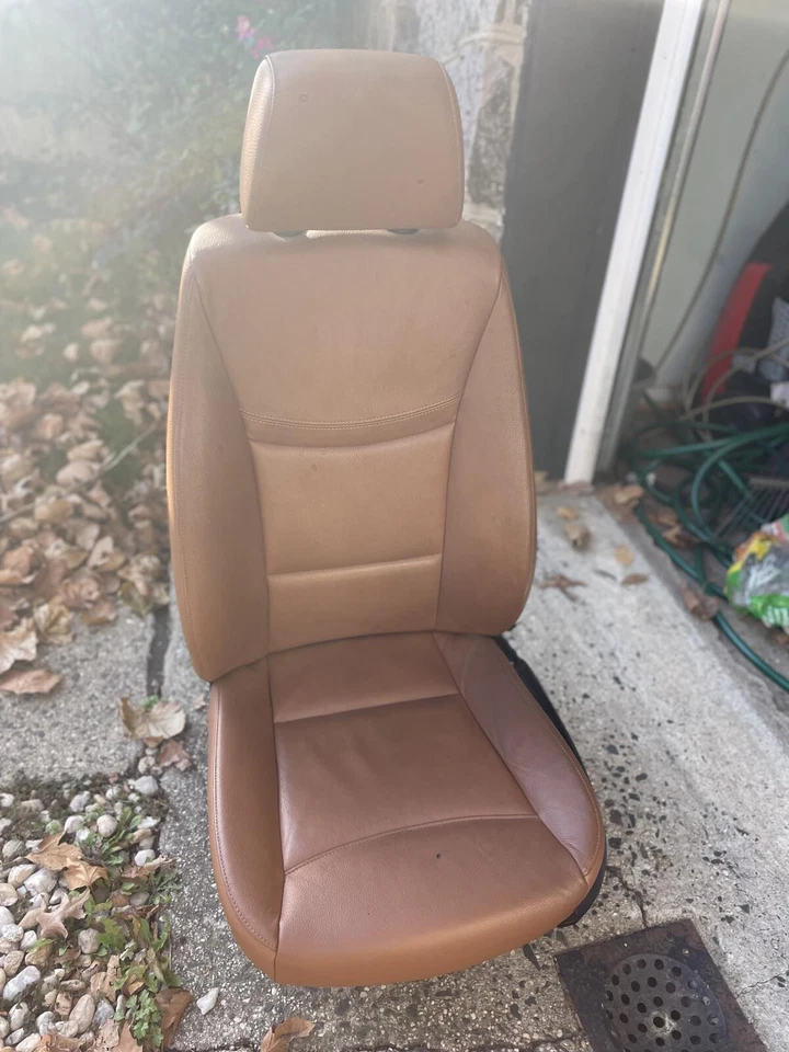 Седло с подогревом 2011 BMW e90 335i/328i коричневое передние сиденья - Изображение 2 из 4