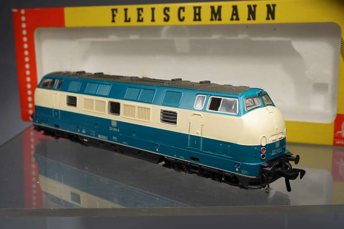 Bild 1 von 8