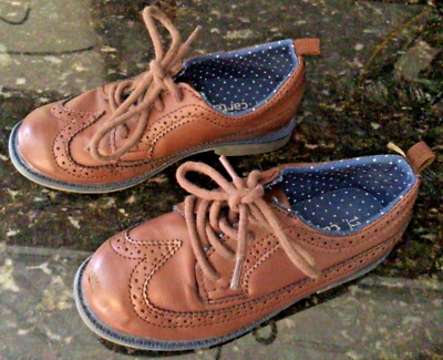 Carter's Oxfords Wing Tip Brown Tie Dress Shoes Size 11 Toddler Boys