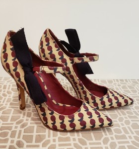 tory burch high heels