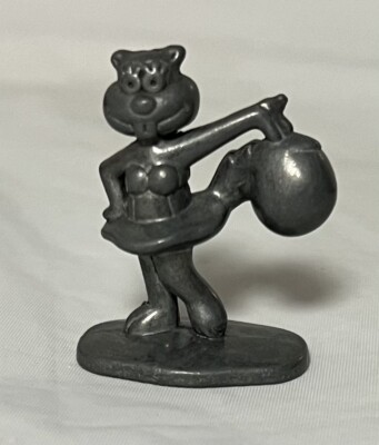 Spongebob Squarepants Pewter Figurine Monopoly Sandy Token 2005