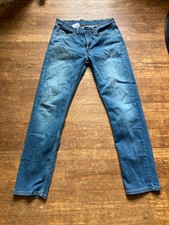 Levi’s 514 Medium Wash Stretch Jeans W33 L30 – Tiny Mark – Excellent