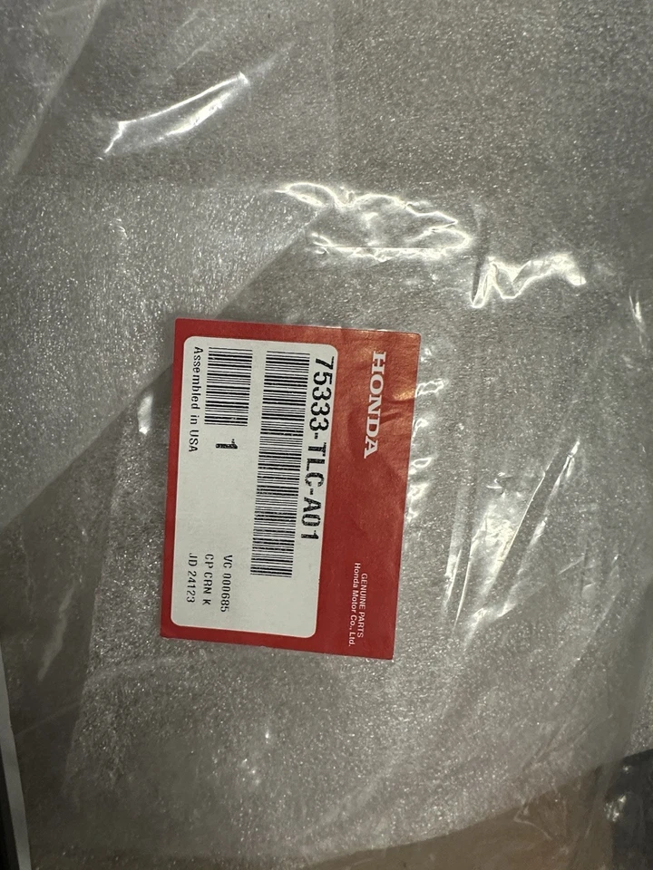 Moldura inferior puerta trasera izquierda Honda CR-V 2017 75333-TLC-A01 2018 2019 2020 X Foto 3 de 4