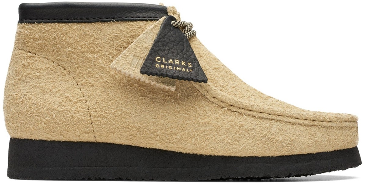 靴 clarks wallabee maple s-l400.jpg