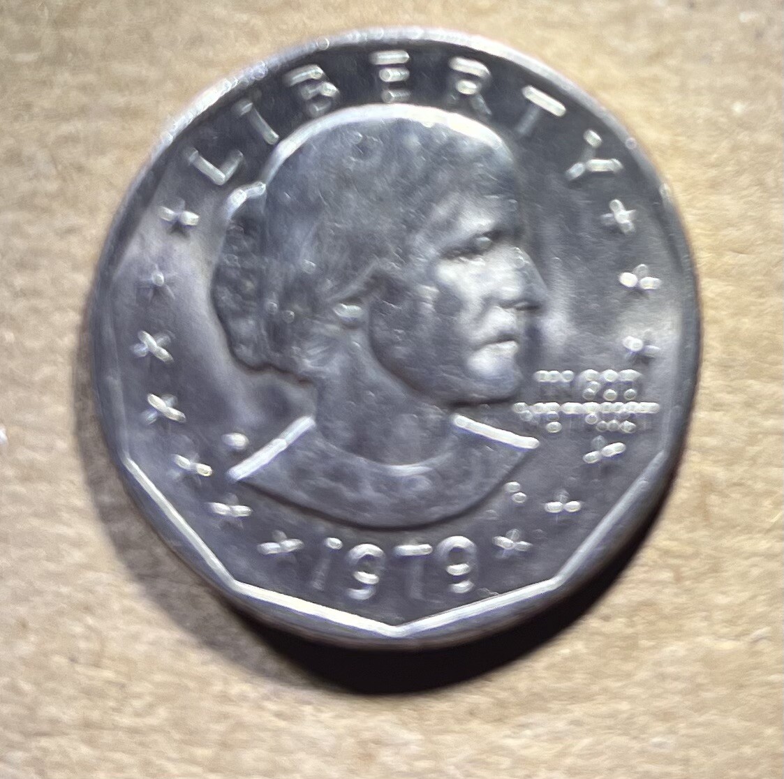 ドヨン オルゴール 1979 Russian Gold Velodrome - Hollywood Gold & Silver Exchange