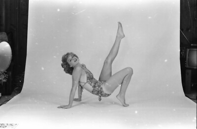 sexy vintage bathing suit Vibrating Silicone Optical Fiber Butt Plug main image 0