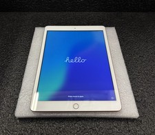 Apple iPad 10.2" 7th Gen Gold A2197 32 GB iOS 18.7.8 WiFi Only 