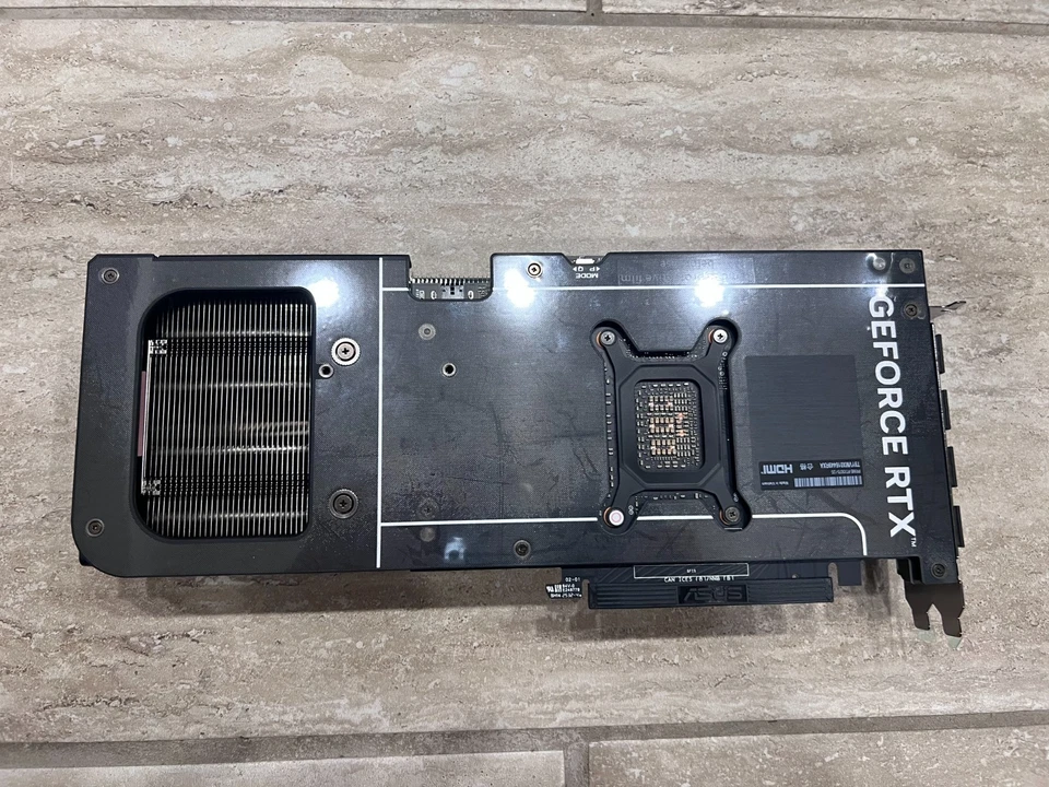 ASUS PRIME GeForce RTX 5070 12GB 192-Bit GDDR7 PCI Express 5.0 Graphics Card - Image 3 of 4