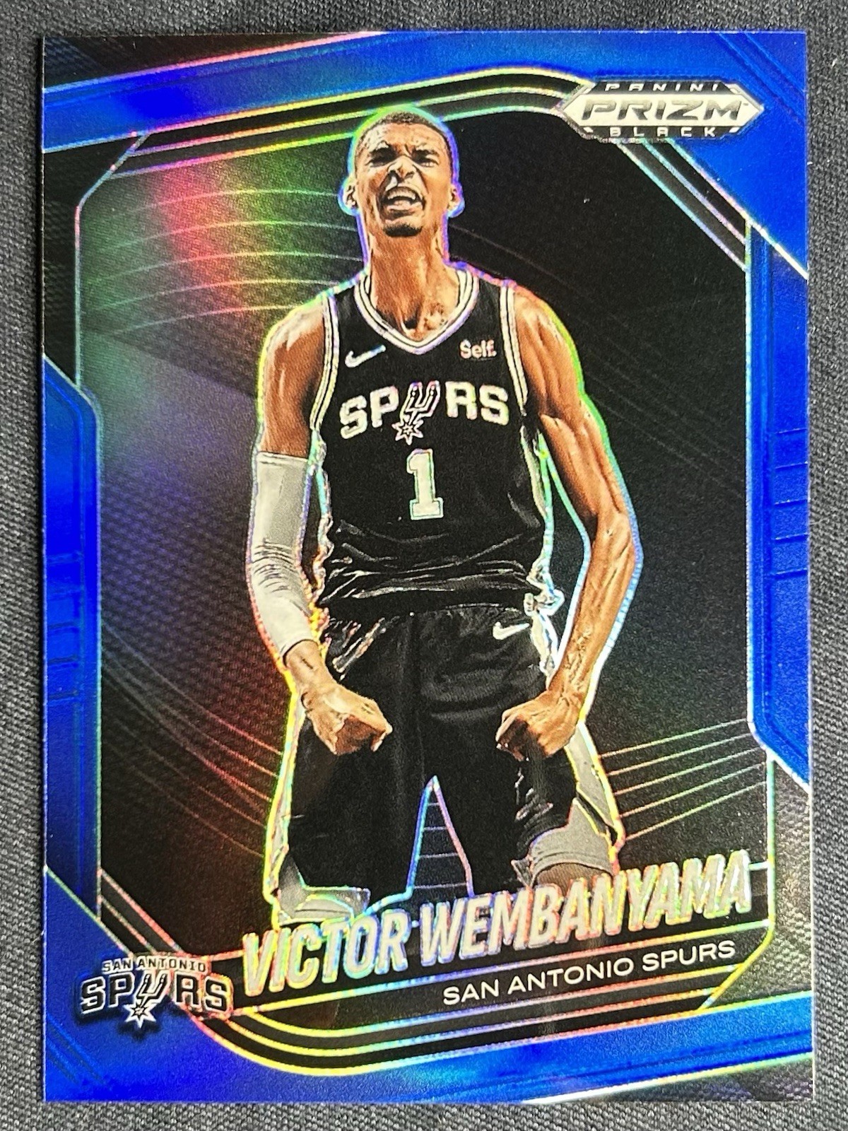 Victor Wembanyama 2024-25 Panini Prizm Black #1 Blue Prizm /199 Spurs SP