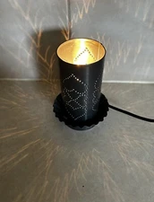 Irvin’s Country Tinware Accent Lamp Punched Tinworks Hearts Rustic Americana