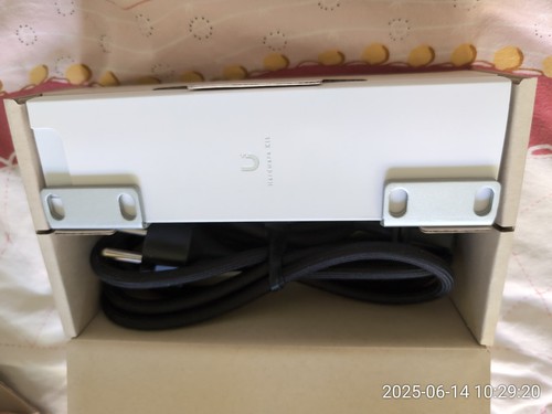 Switch réseau RJ45/SFP+ Ubiquiti Networks UniFi USW-Pro 24+2 ports - Afbeelding 7 van 17