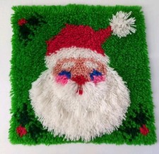 Vtg Latch Hook Christmas Santa Face 14x14 Pillow Front Wall Hanging Blue Eyes