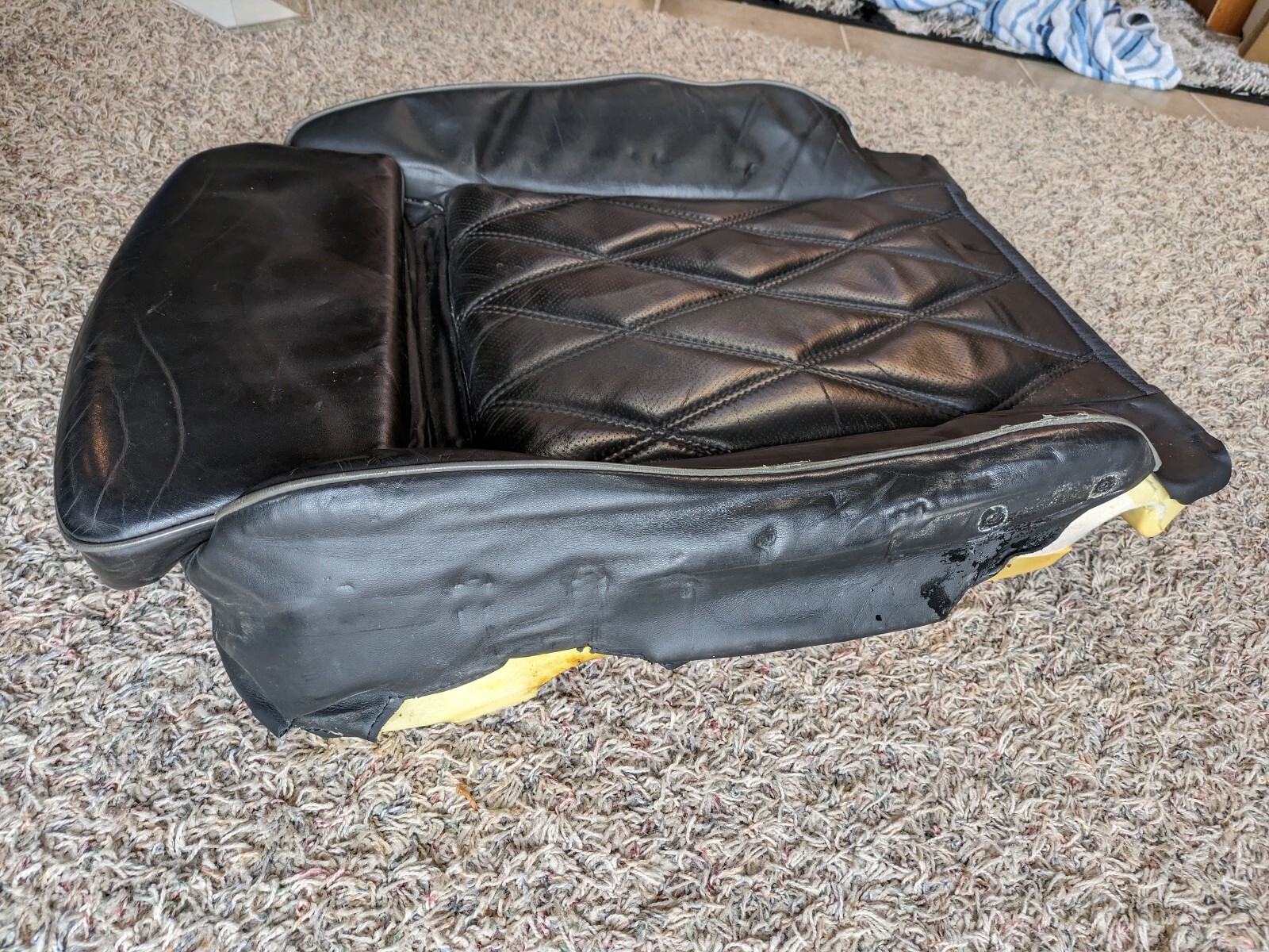 black 10-12 BENTLEY FLYING SPUR front left driver SEAT bottom CUSHION