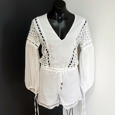 Women's size 6 'WINONA' Gorgeous white 'i like your smile' playsuit- BNWOT