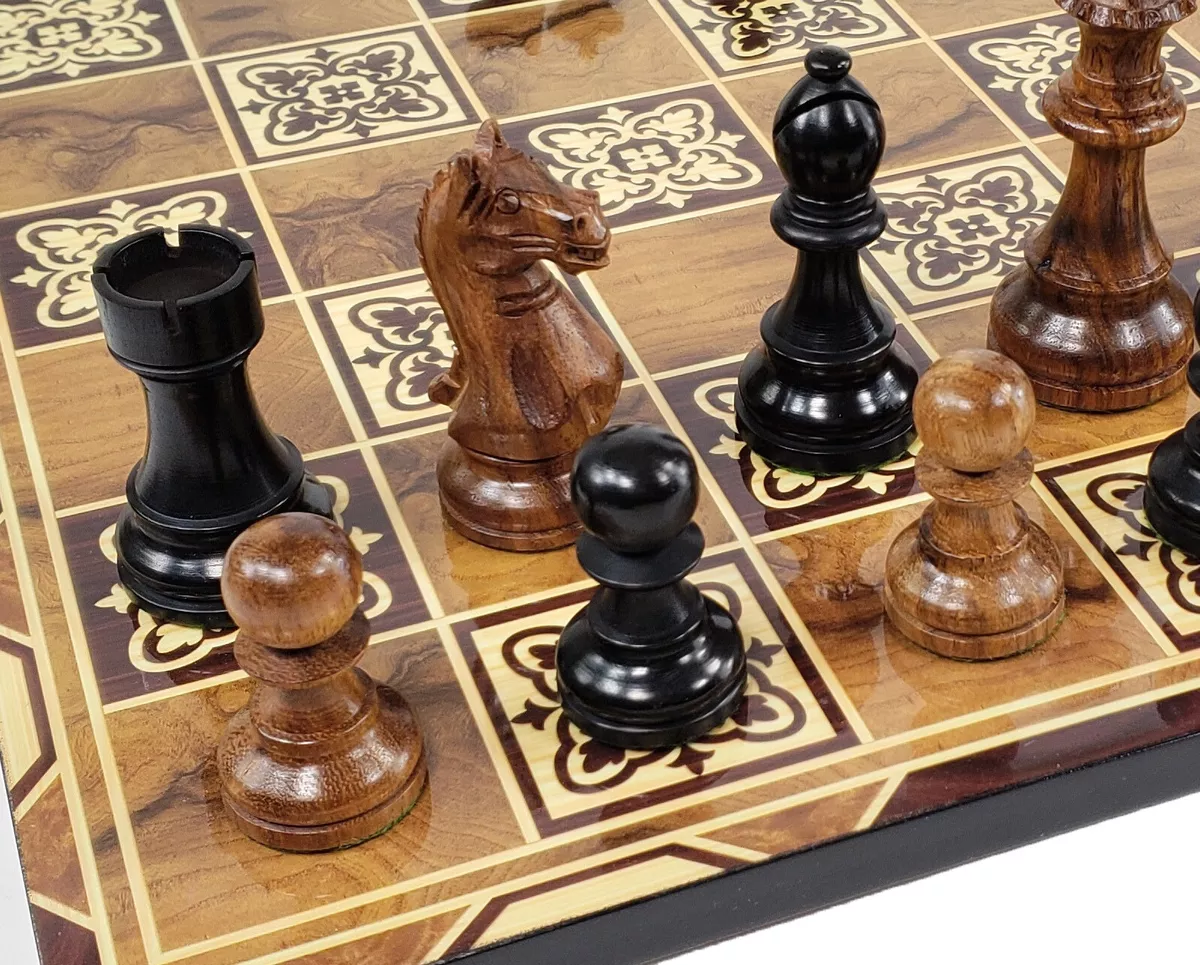 Chess Pieces: Supreme, Staunton, Wood
