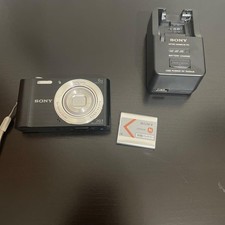 SONY Compact Digital Camera DSC-W810 with Charger