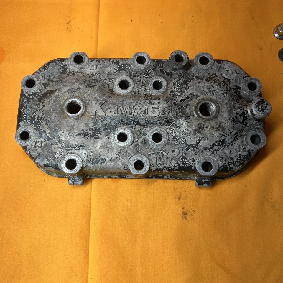 Kawasaki 650SX 650SC 650TS X2 Jetmate Cylinder Head With Hardware Jet Ski - Image 2 of 4