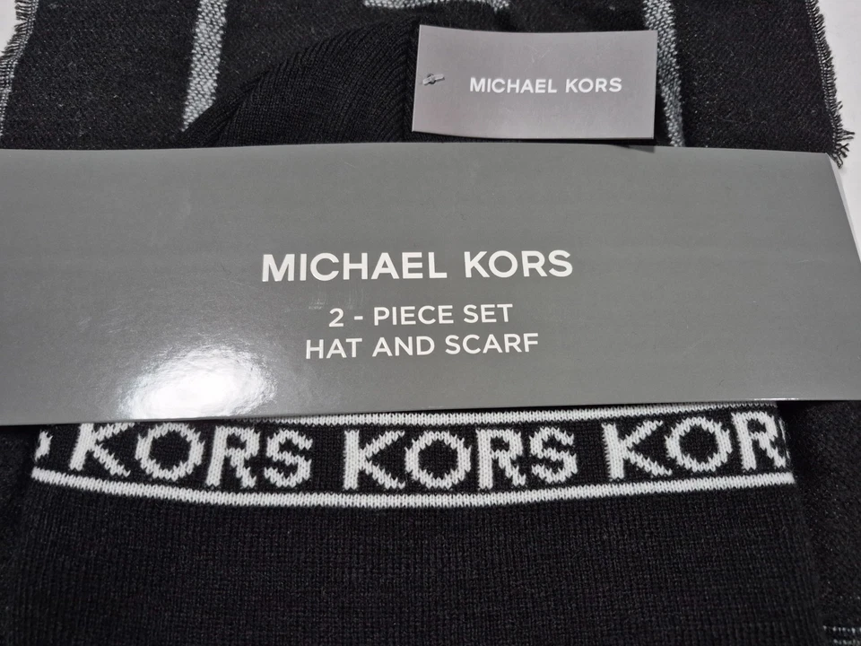 Cachecol e chapéu Michael Kors -presente de inverno preto cinza conjunto de presente 2 peças tamanho único - Imagem 2 de 4