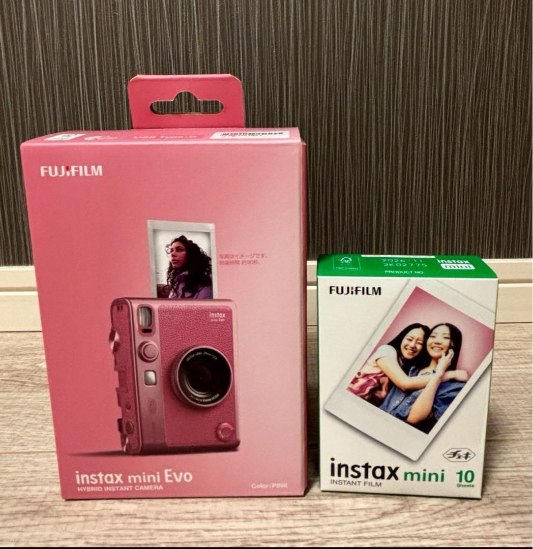 Fujifilm instax mini Evo Pink Takeda Reo Edition Instant