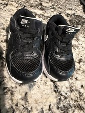 Nike Air Max Black/White Unisex Kids Athletic...
